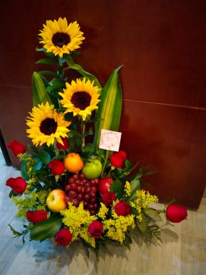 Arreglo girasoles frutales R39