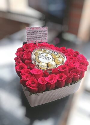Corazón de rosas y ferrero R 45